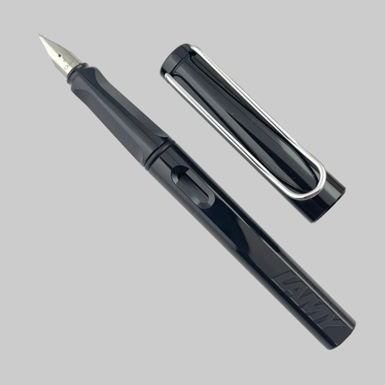 Lamy Safari Black Fountain Pen (M) Lamy