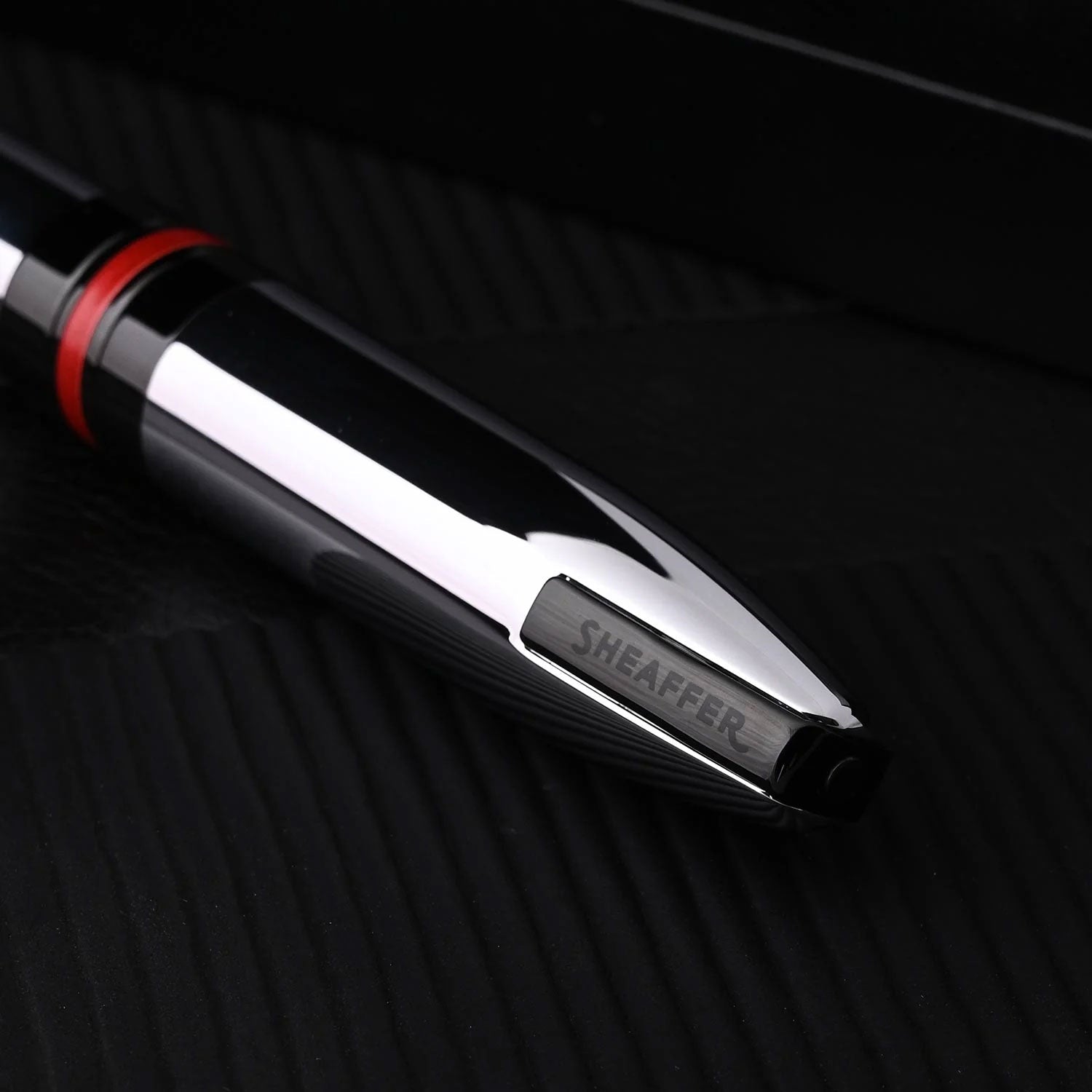 Sheaffer Icon Fountain Pen - Chrome PVD Sheaffer