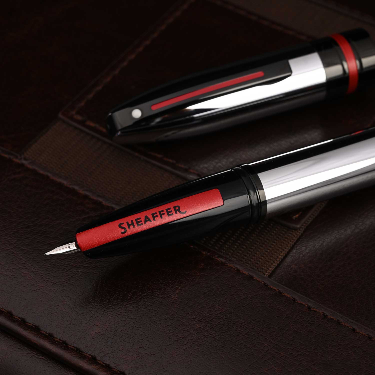 Sheaffer Icon Fountain Pen - Chrome PVD Sheaffer