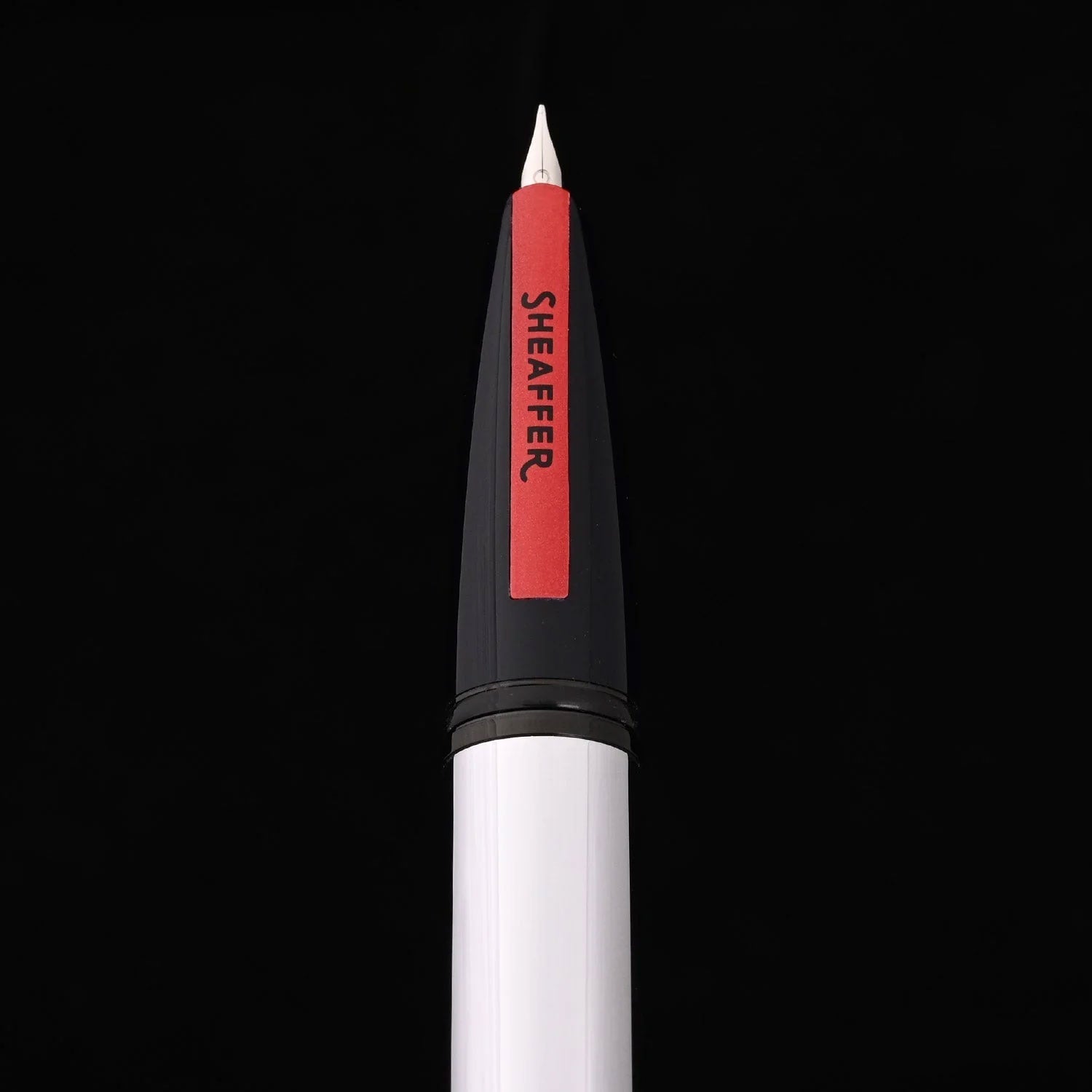 Sheaffer Icon Fountain Pen - Chrome PVD Sheaffer