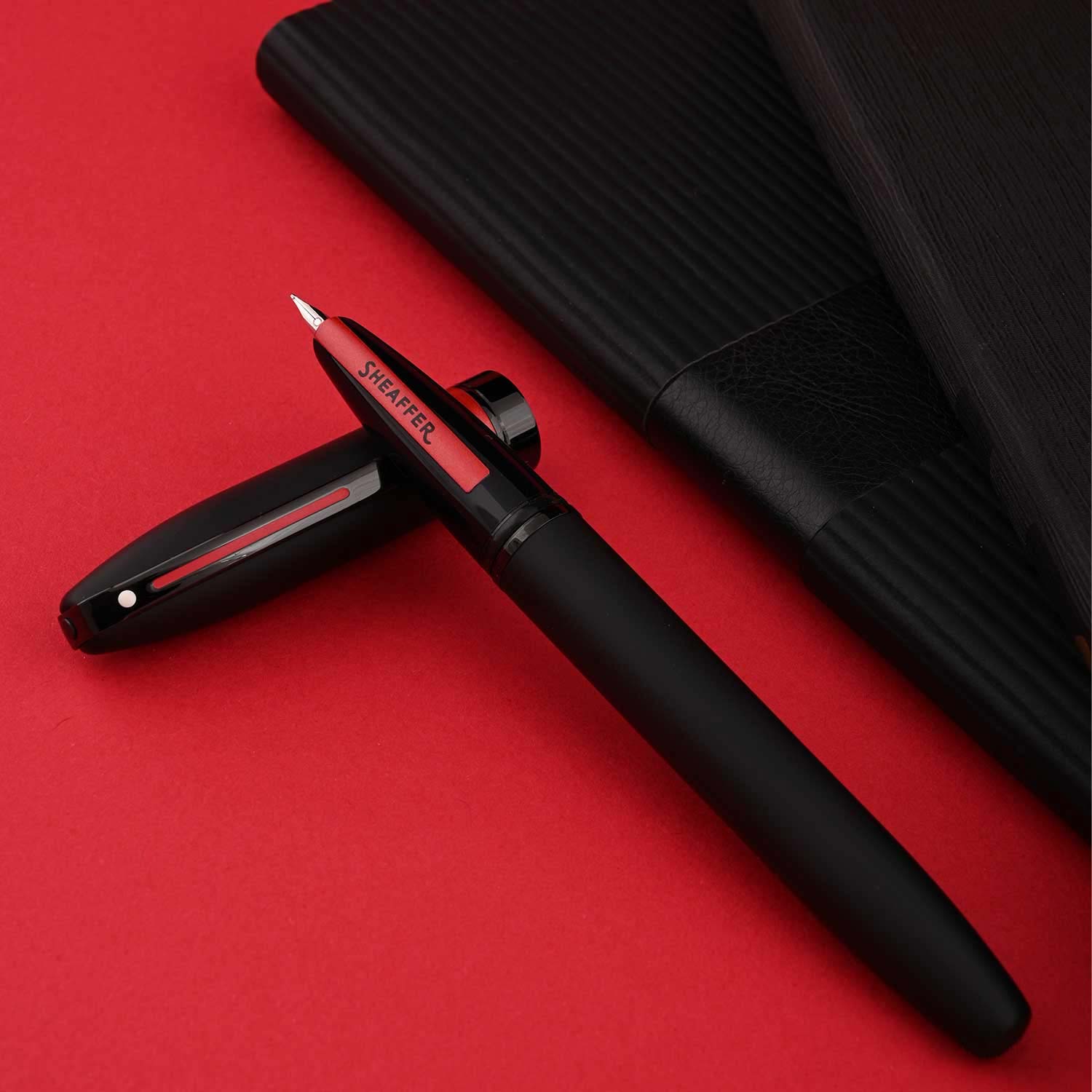 Sheaffer Icon Fountain Pen - Matte Black PVD Sheaffer