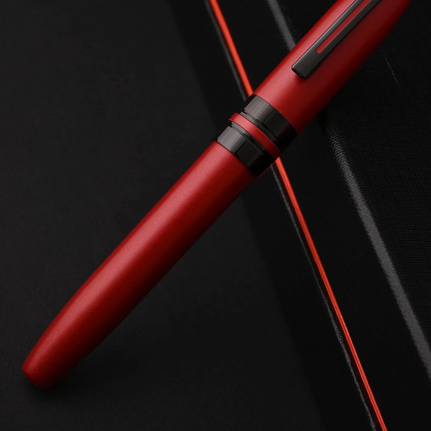 Sheaffer Icon Fountain Pen - Metallic Red PVD Sheaffer