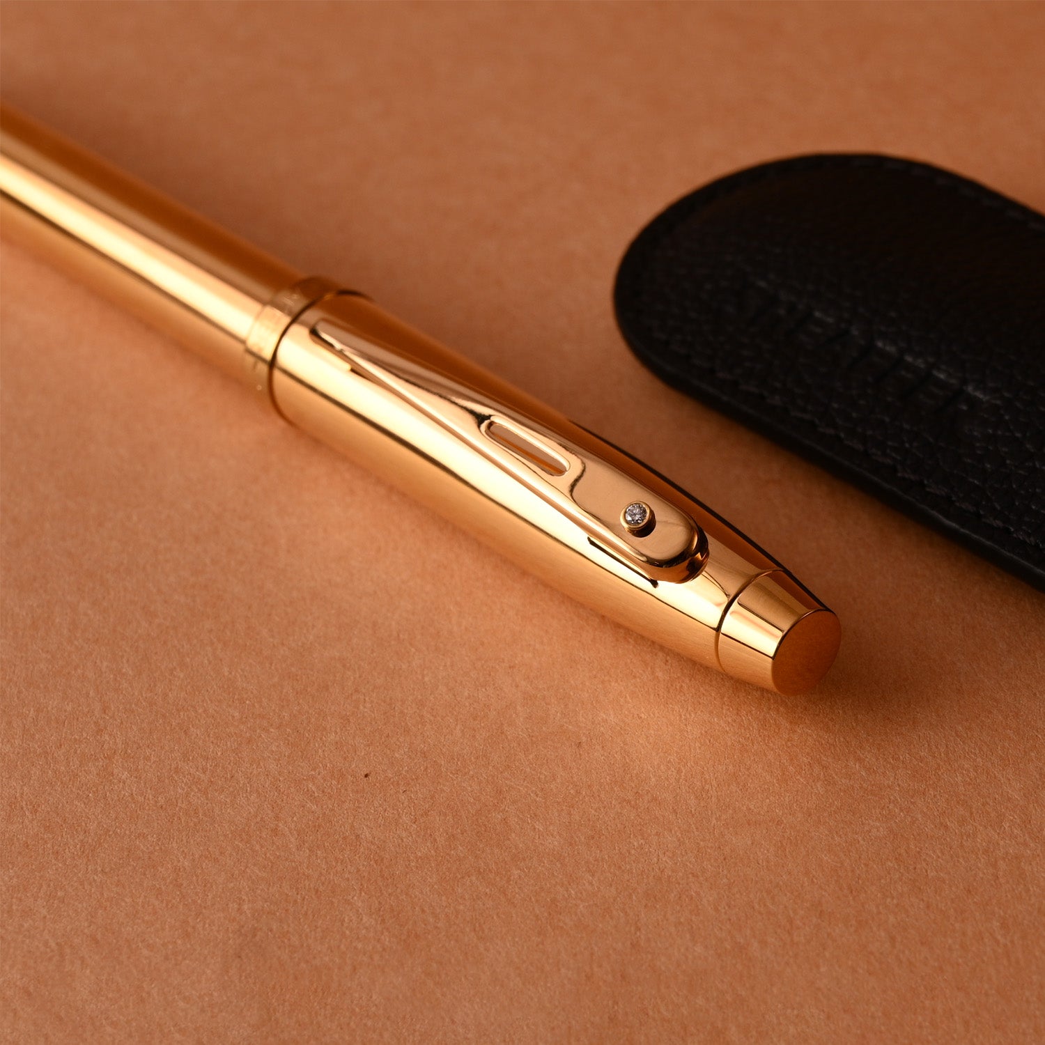 Sheaffer 100 PVD Gold with Diamond Embellishment Fountain Pen Sheaffer