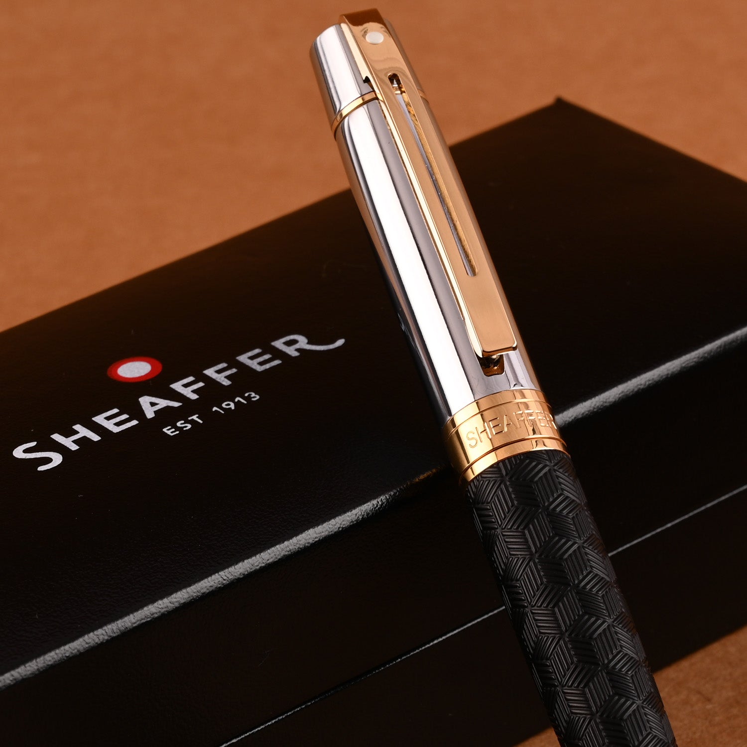 Sheaffer 300 Ball Pen - Engraved Black & Chrome GT Sheaffer
