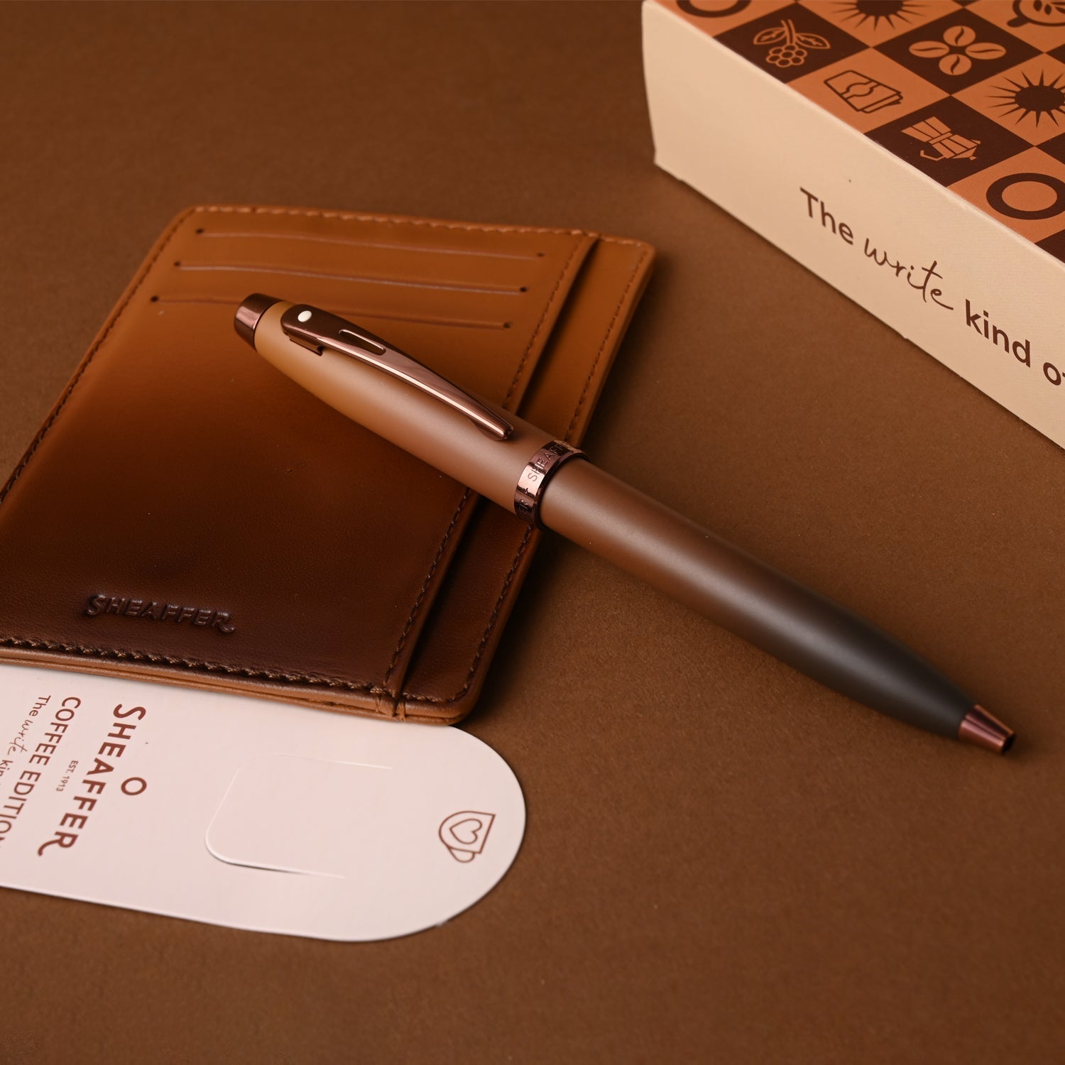 Sheaffer 9374 Gift Set - 100 Series Coffee Matte Brown Ball Pen with Brown Credit Card Holder Sheaffer