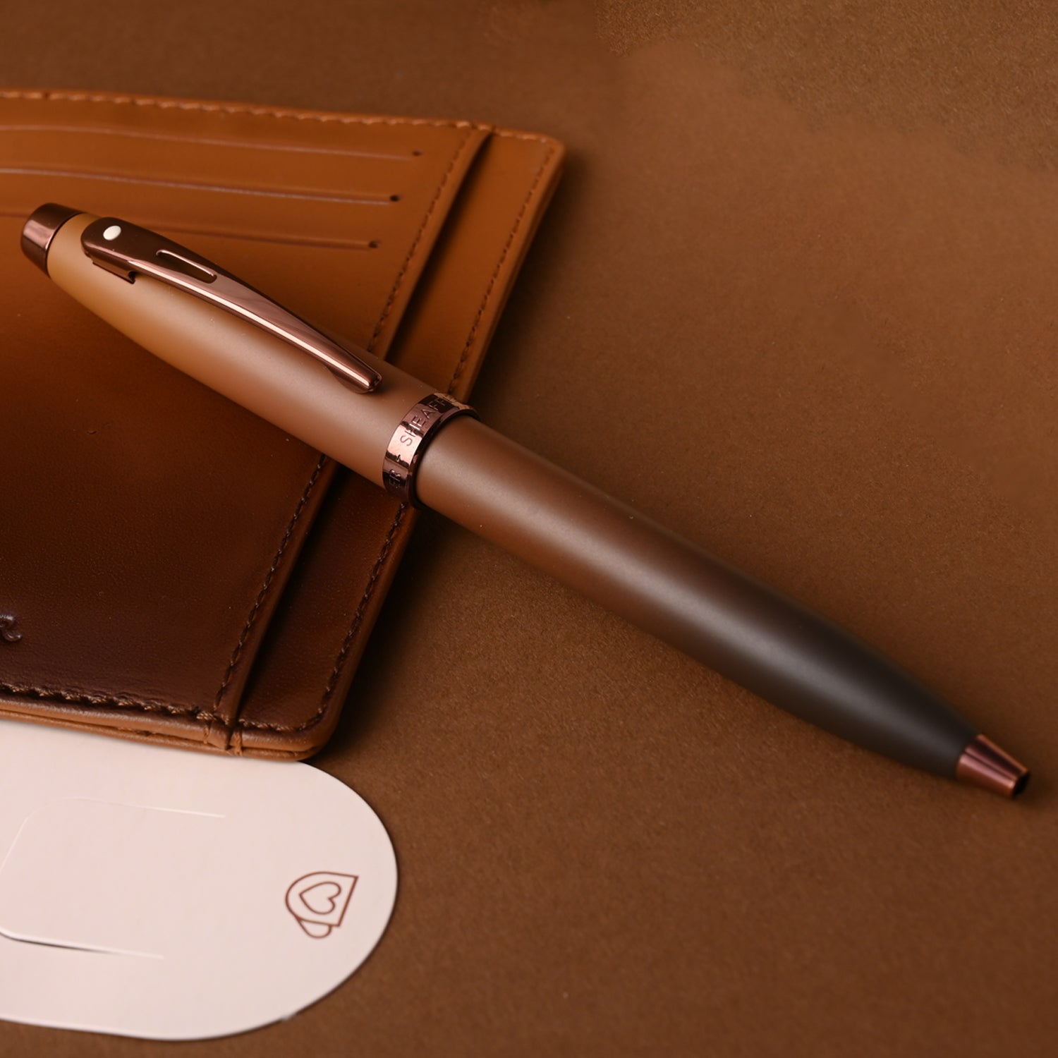 Sheaffer 9374 Gift Set - 100 Series Coffee Matte Brown Ball Pen with Brown Credit Card Holder Sheaffer