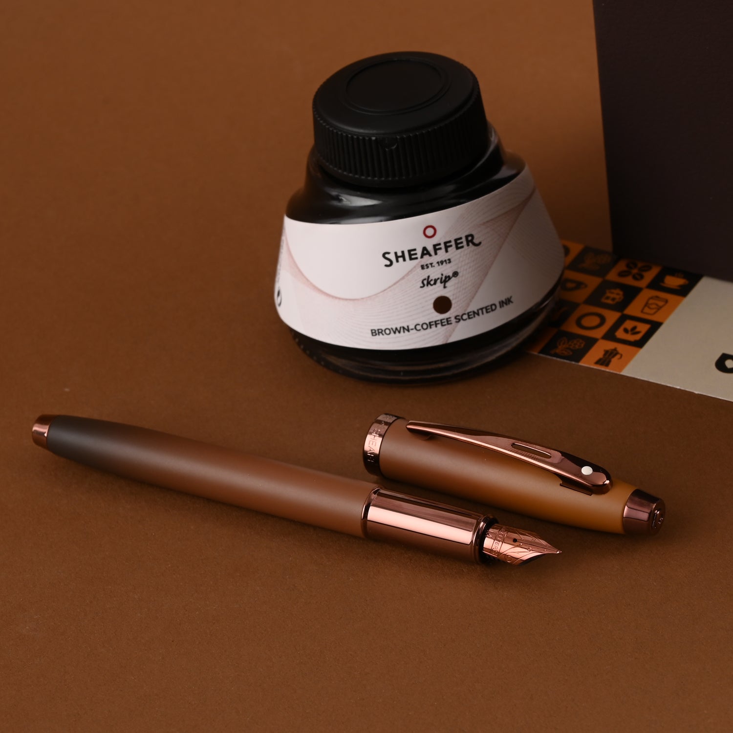 Sheaffer 9374 Gift Set - 100 Series Coffee Matte Brown (Medium) Fountain Pen with Coffee Scented Ink Bottle Sheaffer