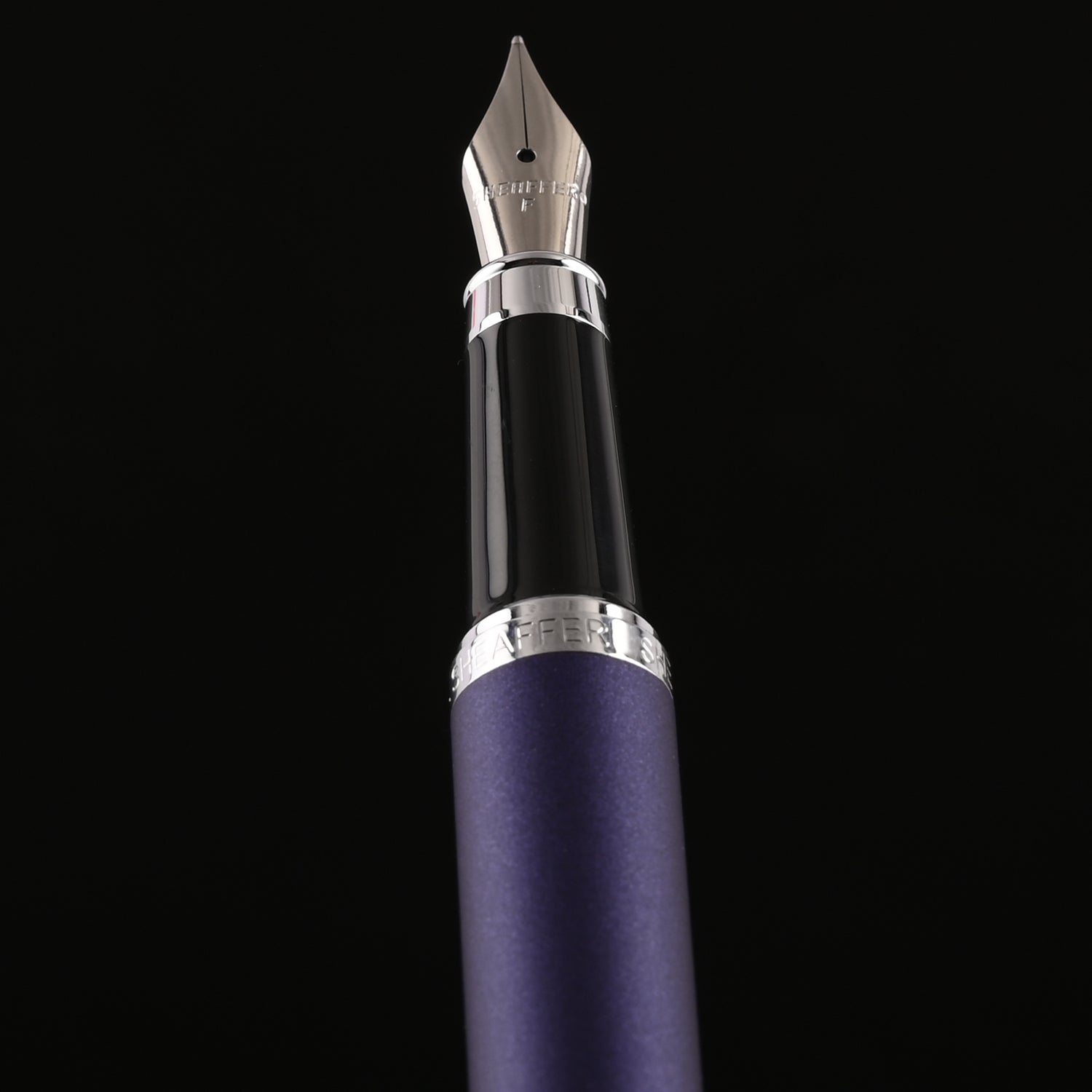 Sheaffer Expressions VFM Fountain Pen - Blue & Purple Pearlised Gradient CT Sheaffer