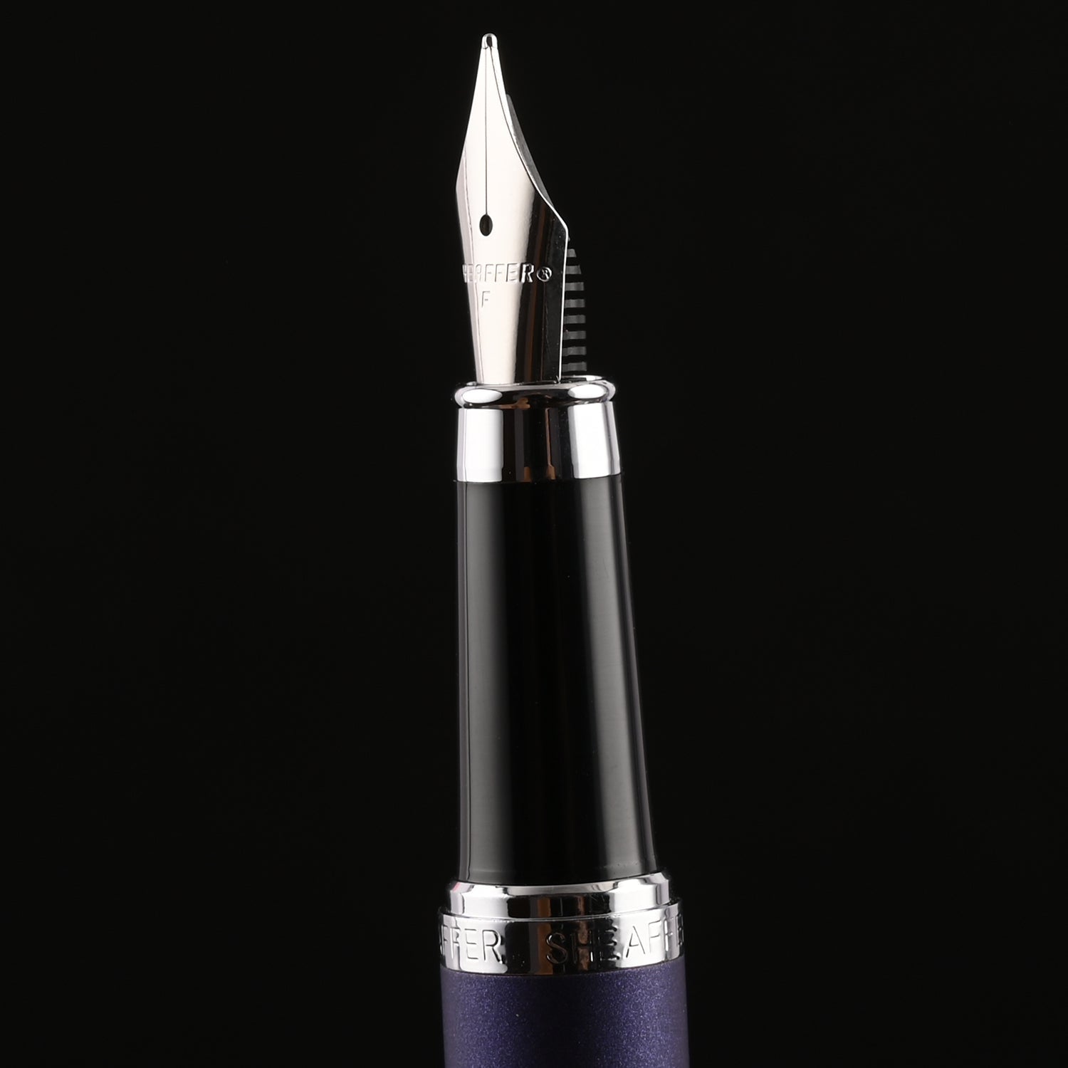 Sheaffer Expressions VFM Fountain Pen - Blue & Purple Pearlised Gradient CT Sheaffer