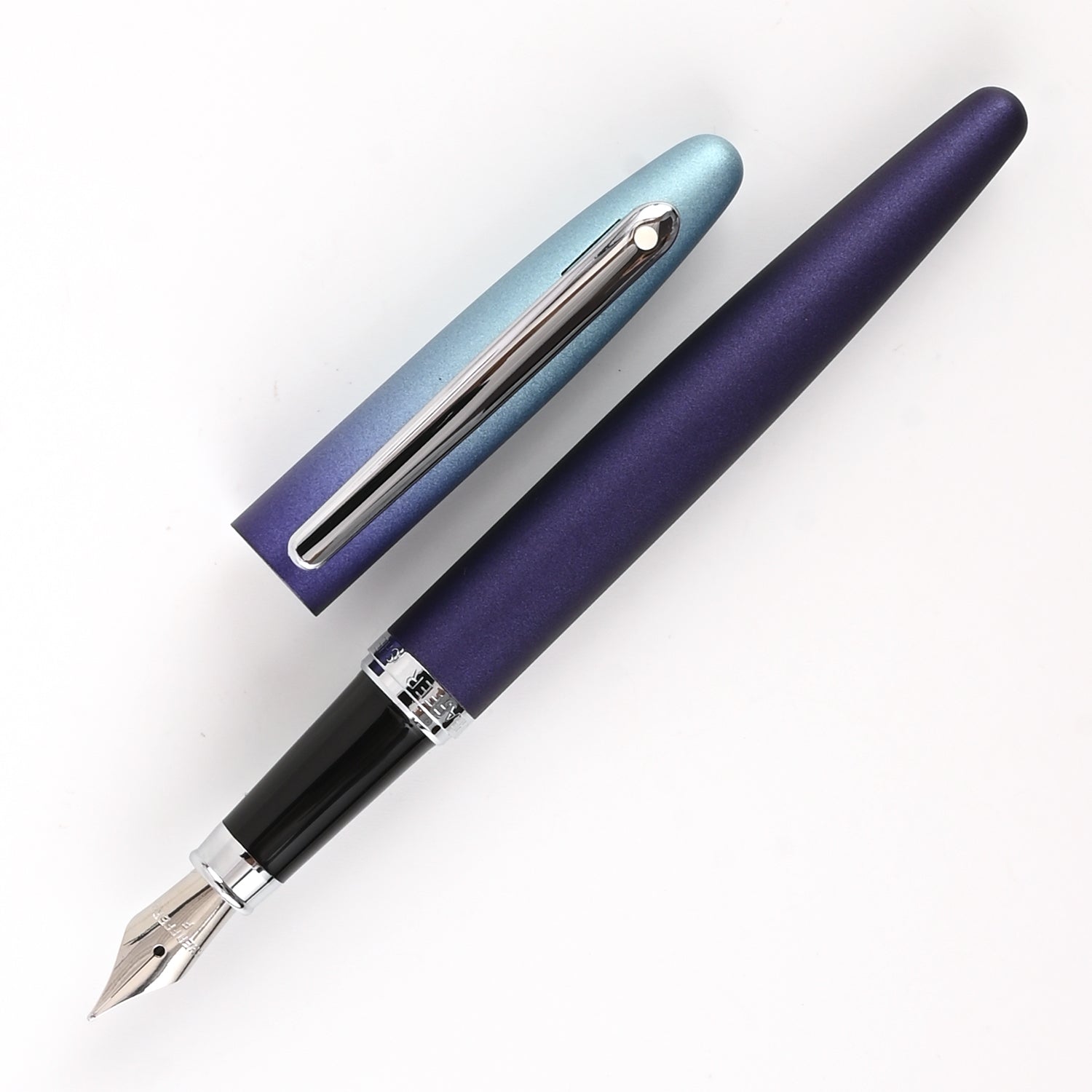 Sheaffer Expressions VFM Fountain Pen - Blue & Purple Pearlised Gradient CT Sheaffer