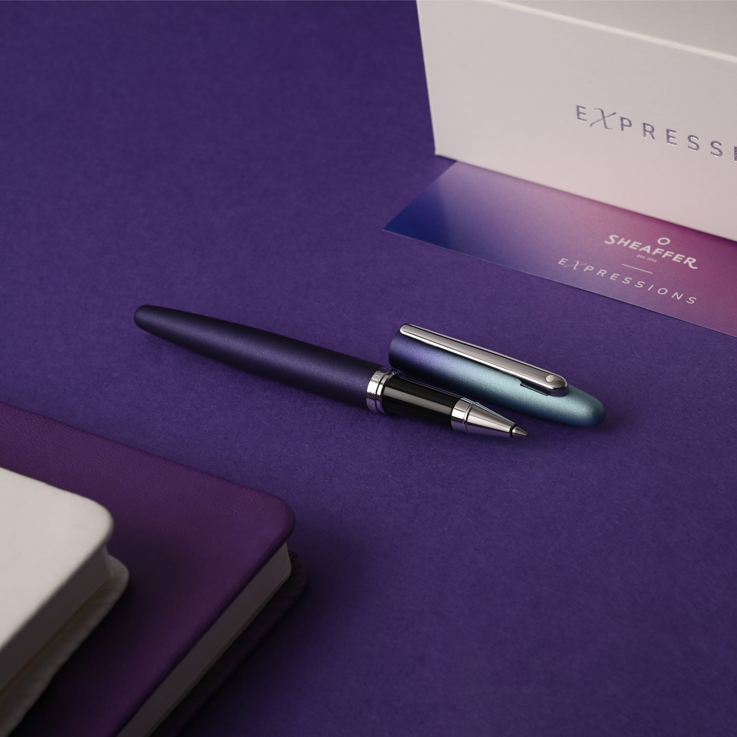 Sheaffer Expressions VFM Roller Ball Pen - Blue & Purple Pearlised Gradient CT Sheaffer