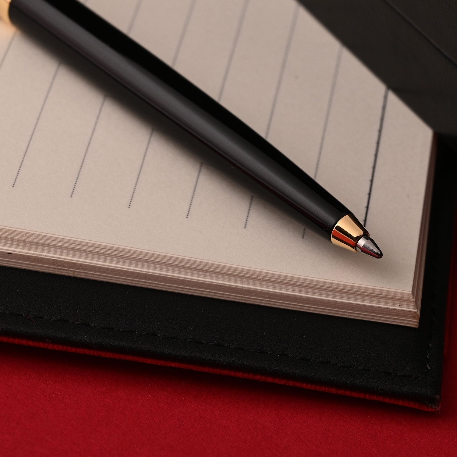 Sheaffer Sagaris Ball Pen - Glossy Black GT Sheaffer