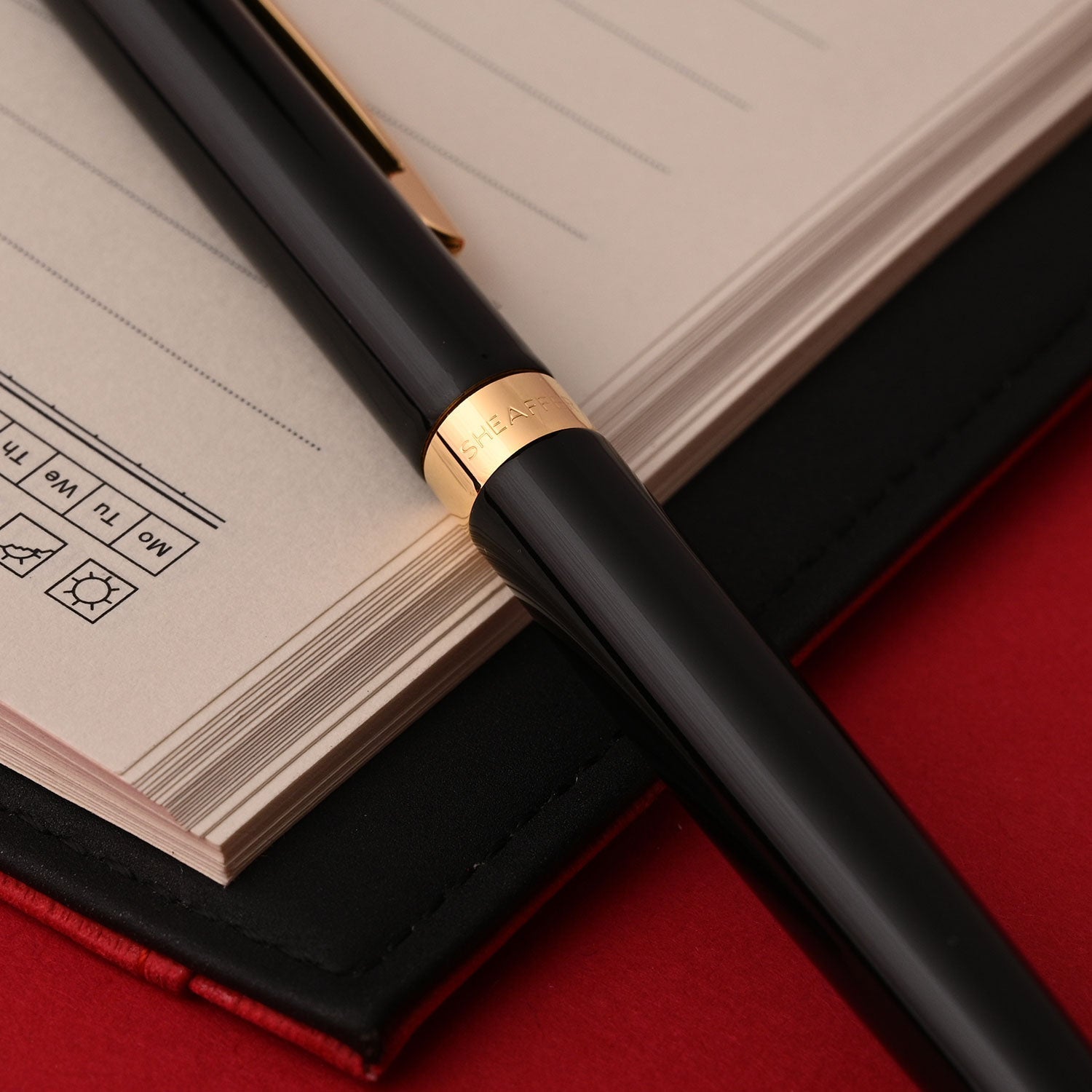 Sheaffer Sagaris Ball Pen - Glossy Black GT Sheaffer