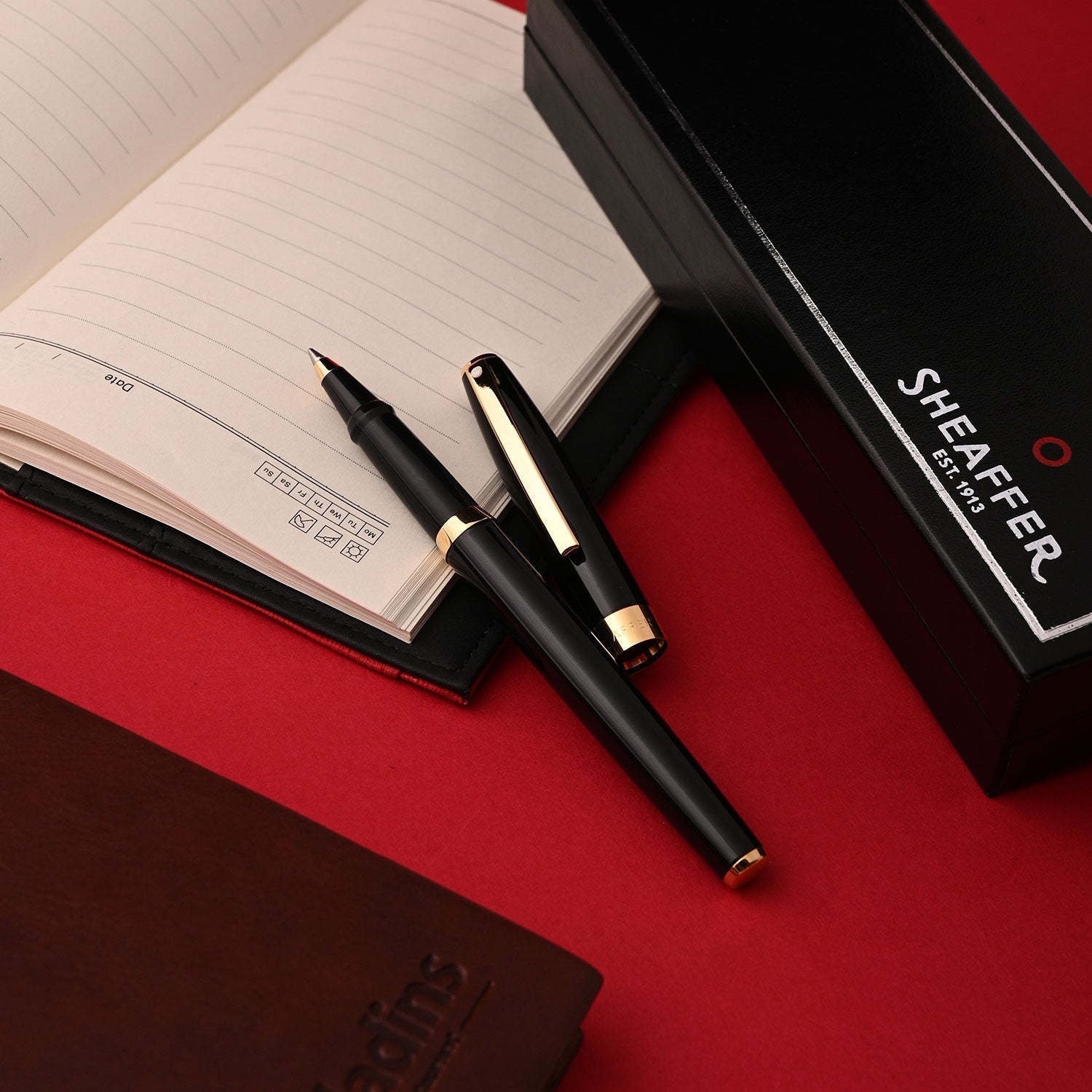 Sheaffer Sagaris Roller Ball Pen - Glossy Black GT Sheaffer