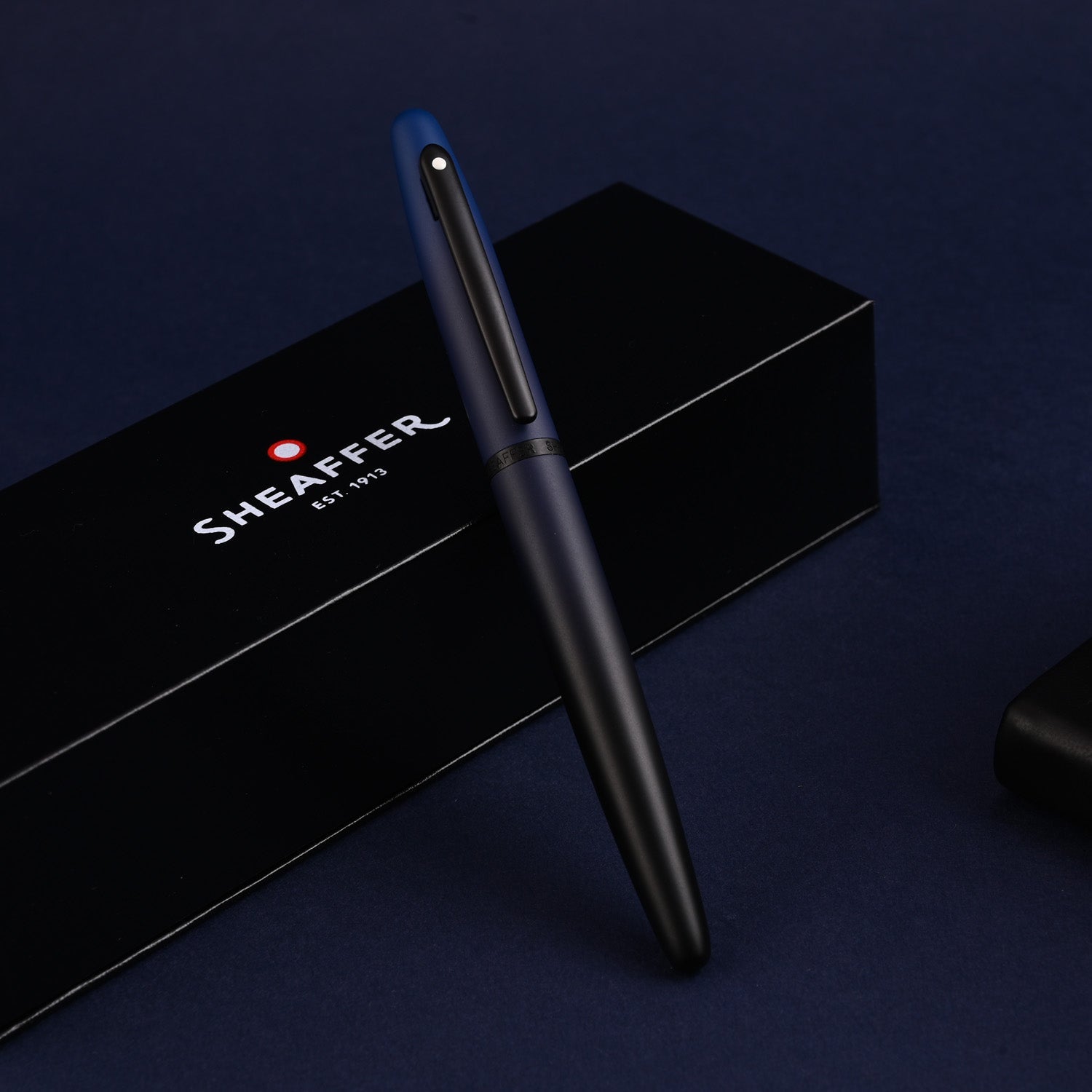 Sheaffer VFM Fountain Pen - Matte Blue BT Sheaffer
