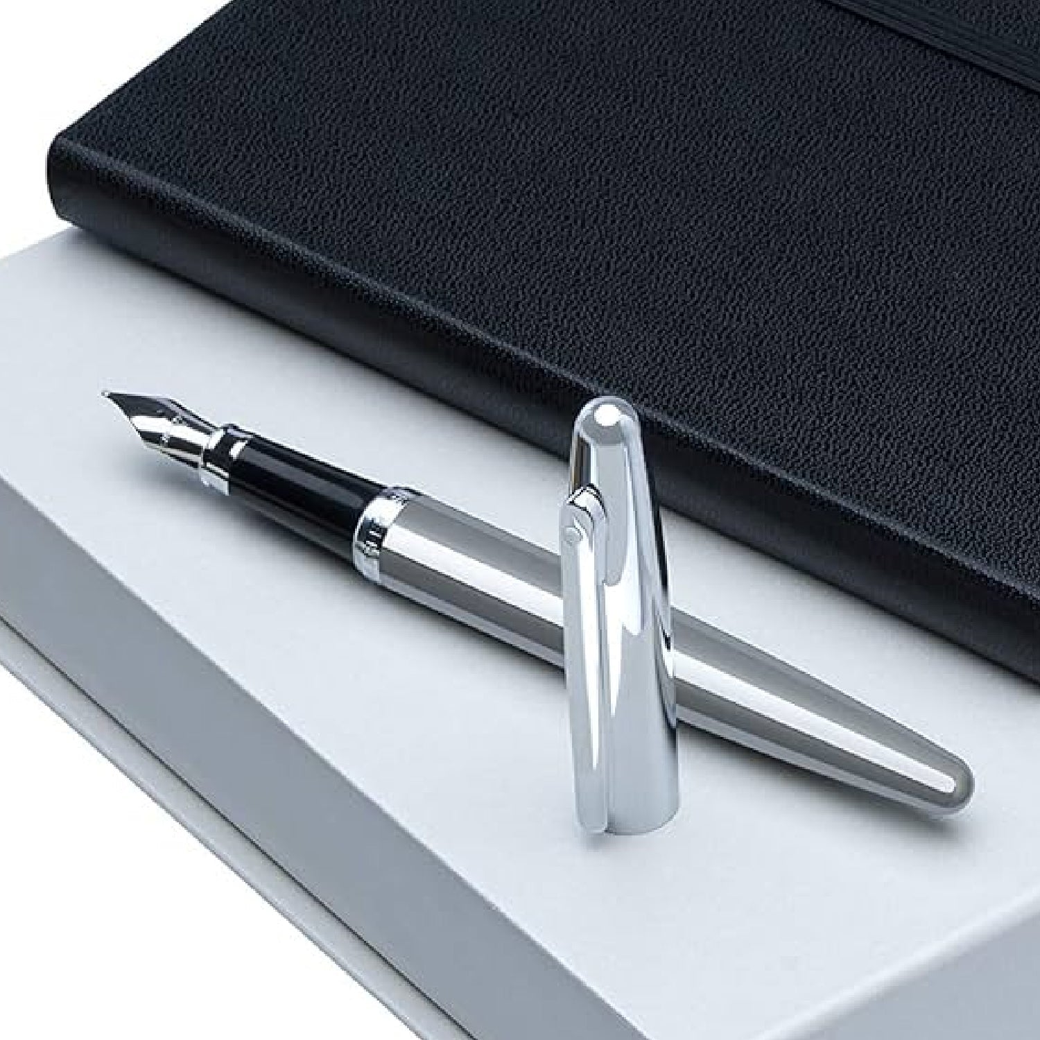 Sheaffer 9421 VFM Fountain Pen (Medium) Polished Chrome with Chrome-Plated Trim Sheaffer