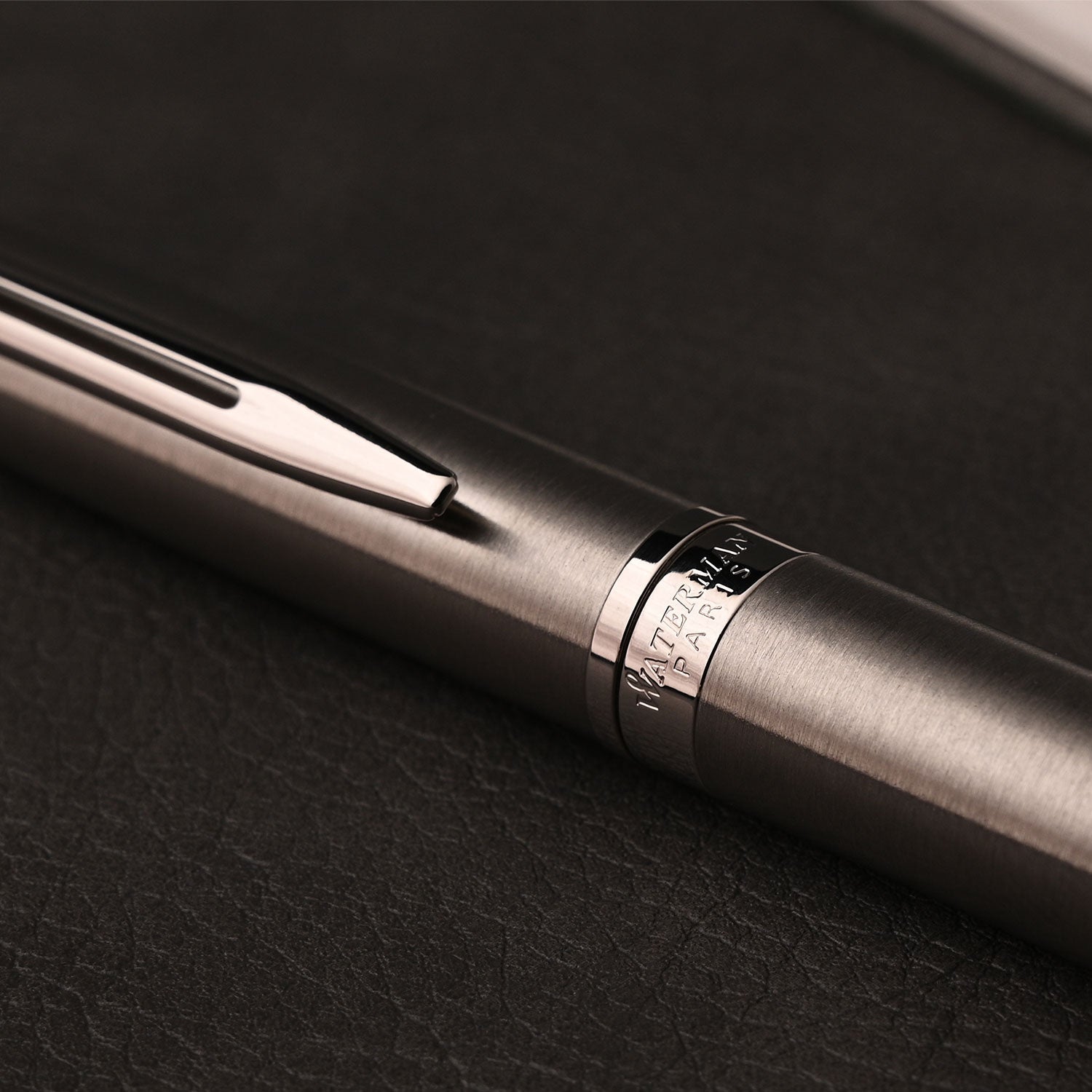 Waterman Hemisphere Fountain Pen - Stainless Steel CT Waterman