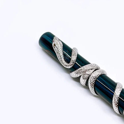 Opus 88 Zodiac Snake Fountain pen Opus 88