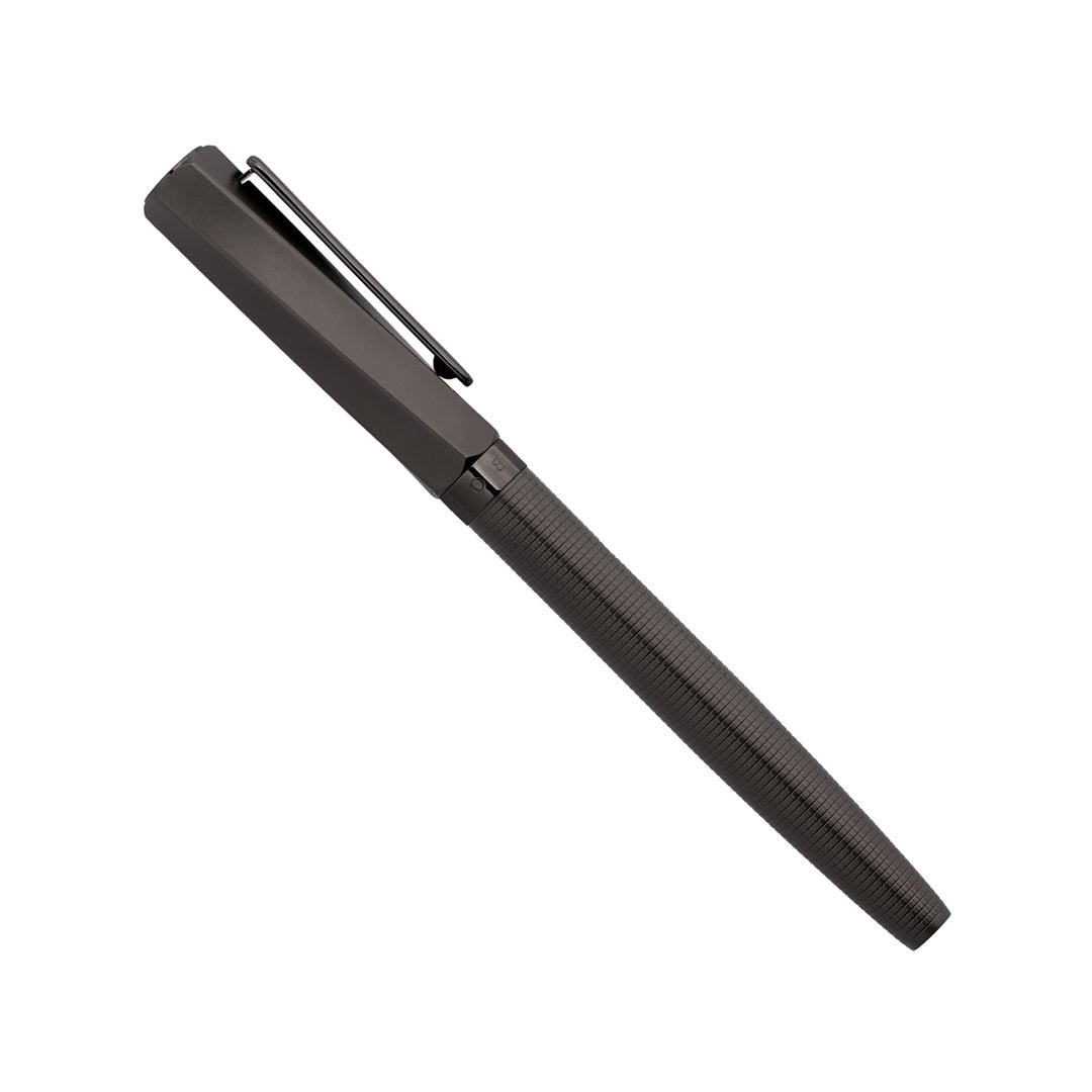 Hugo Boss Twist Fountain Pen (Medium) - Gunmetal Hugo Boss